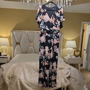 Jessica Howard Pink and Black Flutter Sleeve Jumpsuit